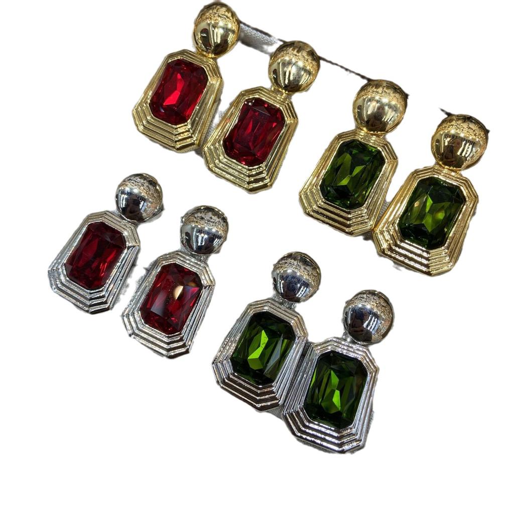 Vintage Design New Chinese Retro Olive Green Gemstone Trapezoidal Earrings Stud Earrings