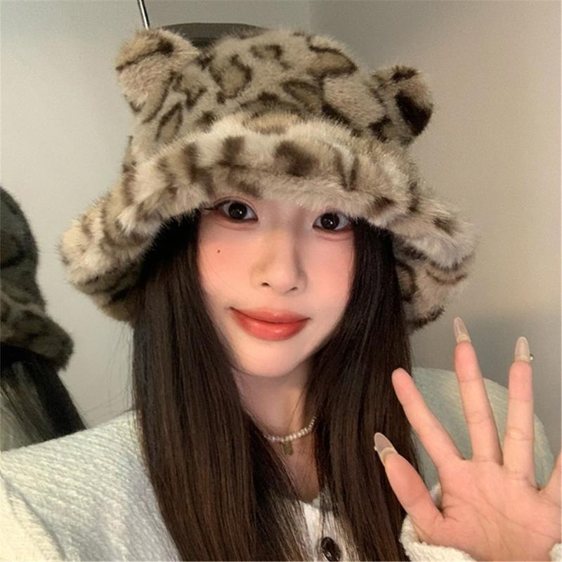 Furry Cartoon Fisherman Hat with Ear for Outdoor Sports Furry Leopard Pattern with Ear Oversized Headgear Hat for Winter