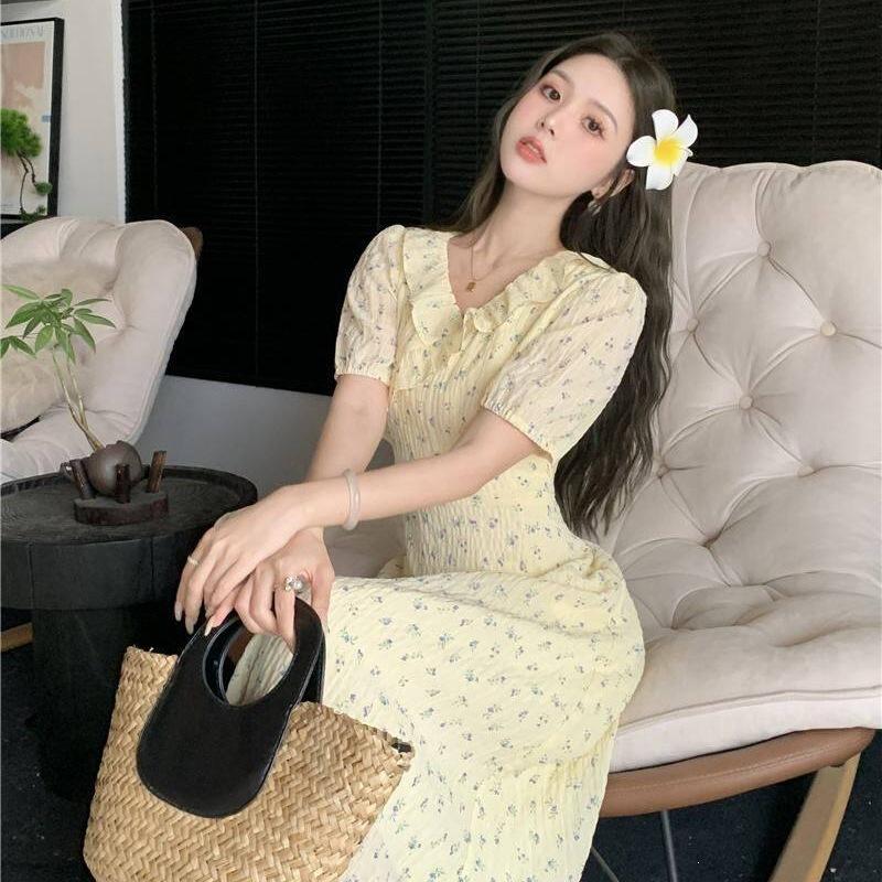 Large size French pastoral floral dress women's summer fat mm thin pear-shaped figure covering the stomach sweet a-word skirt