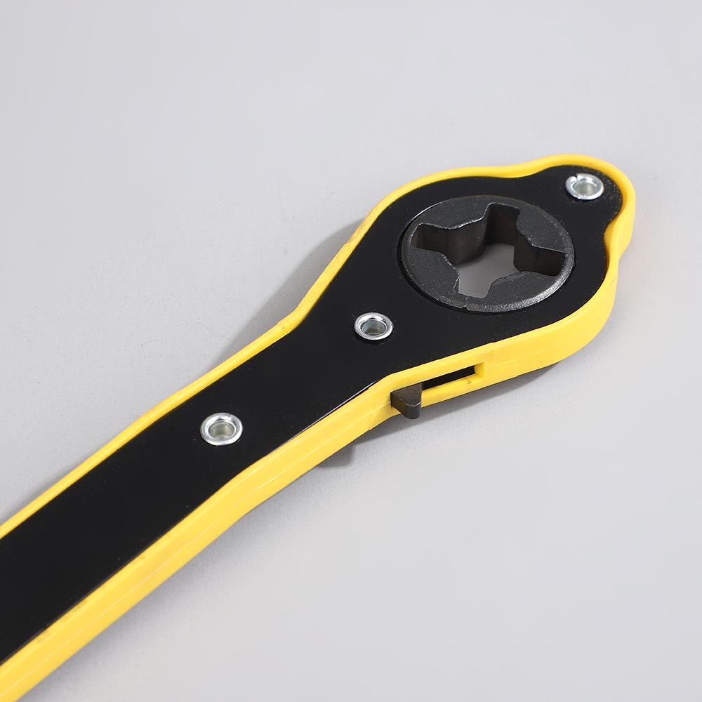 Labor-Saving Car Jack Ratchet Wrench and Scissor Tire Removal Tool