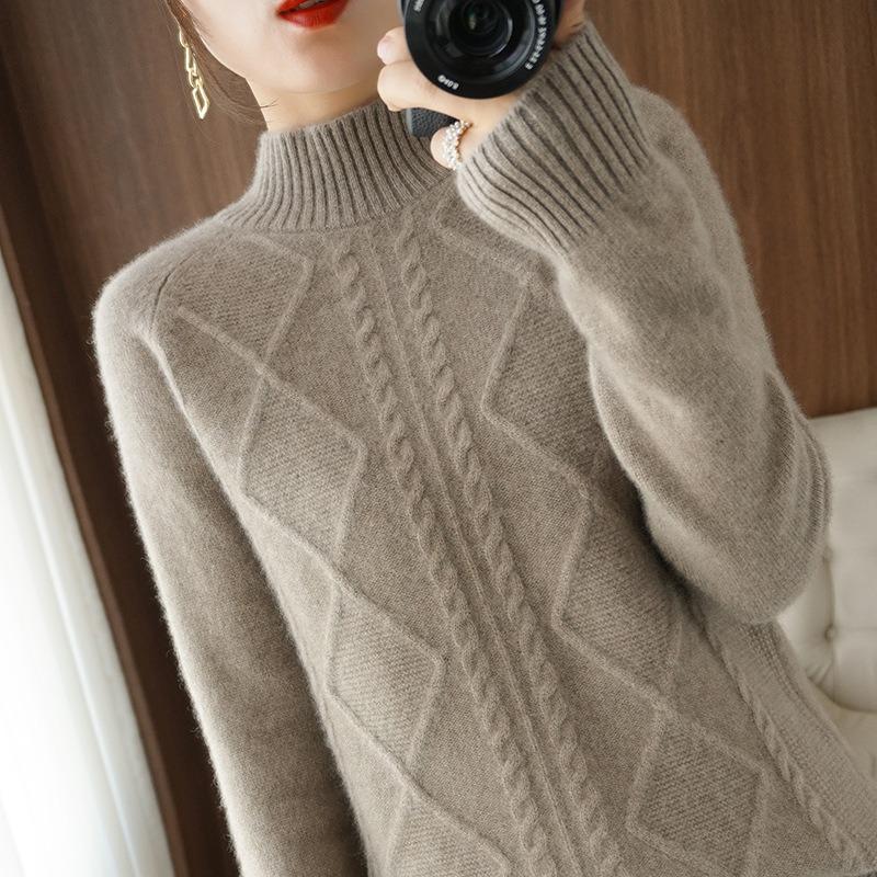 Semi-turtleneck warm thickened sweater women's autumn and winter twist pullover loose and versatile outer wear knitted sweater