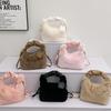 1 Pcs Fashionable Plush Messenger Bag Imitation Fur Women's Bag Autumn And Winter Retro Handbag Lady Plush Handbag Party