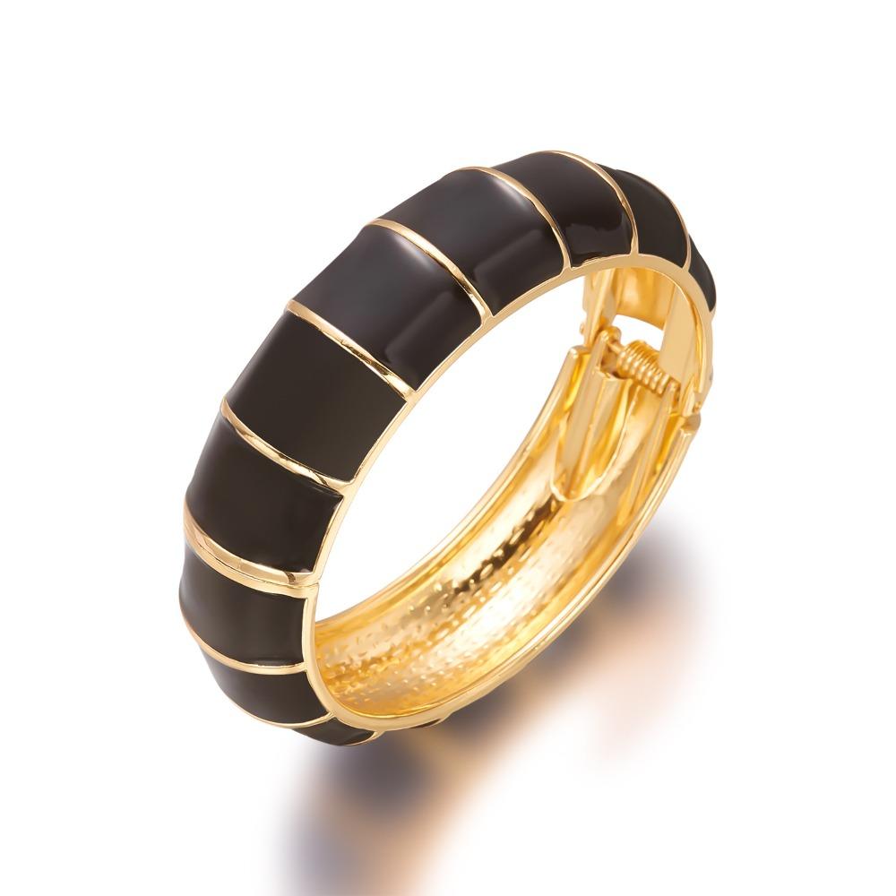 Vintage Punk Dripping Oil Enamel Bangles Black/White Metal Geometric Bangles Wide Chunky Cuff Bracelets Party Aesthetic Jewelry