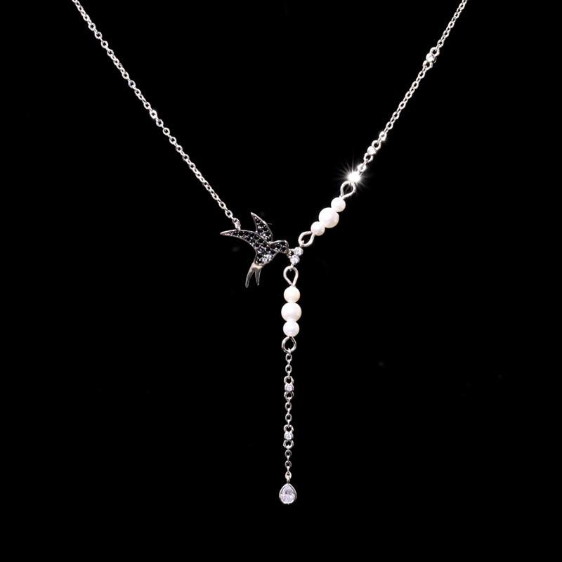 

Женщины Симпатичная птица Кулон Ожерелье Нежный свитер Ожерелья Ретро Античные животные Ювелирные изделия Юбилейный подарок