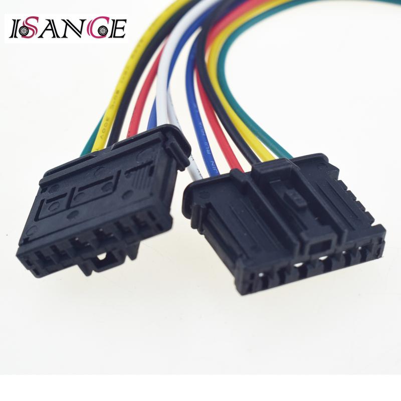 ISANCE Rear Light Lamp Wire Harness Connector Plug For Citroen Peugeot Fiat Dacia LOGAN MCV DOKKER DUSTER SANDERO l ll SCUDO