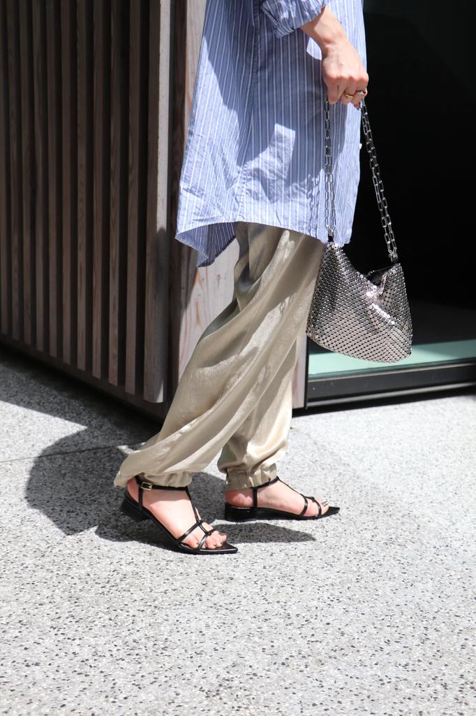 Pointed Strap Sandals IU5142 BL Small [Evol] Women's