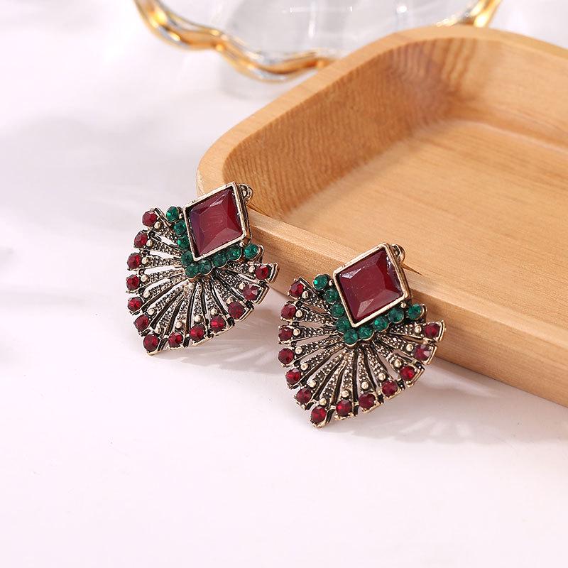 Retro Bohemian Ruby & Crystal Fan-Shaped Earrings - European & American Ethnic Style