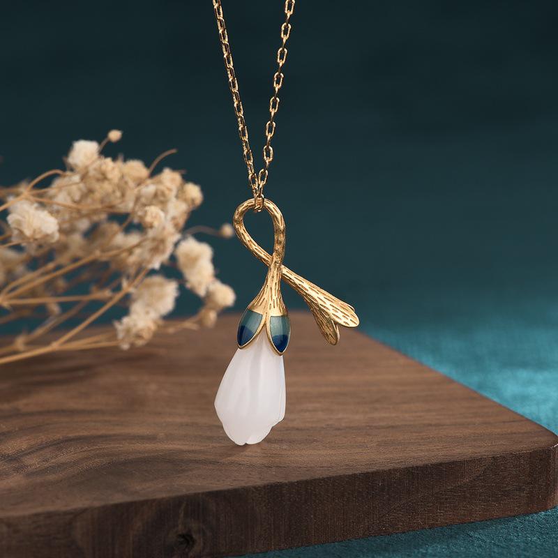 

Chinese Retro Magnolia Cloisonné Enamel Jade Pendant Necklace