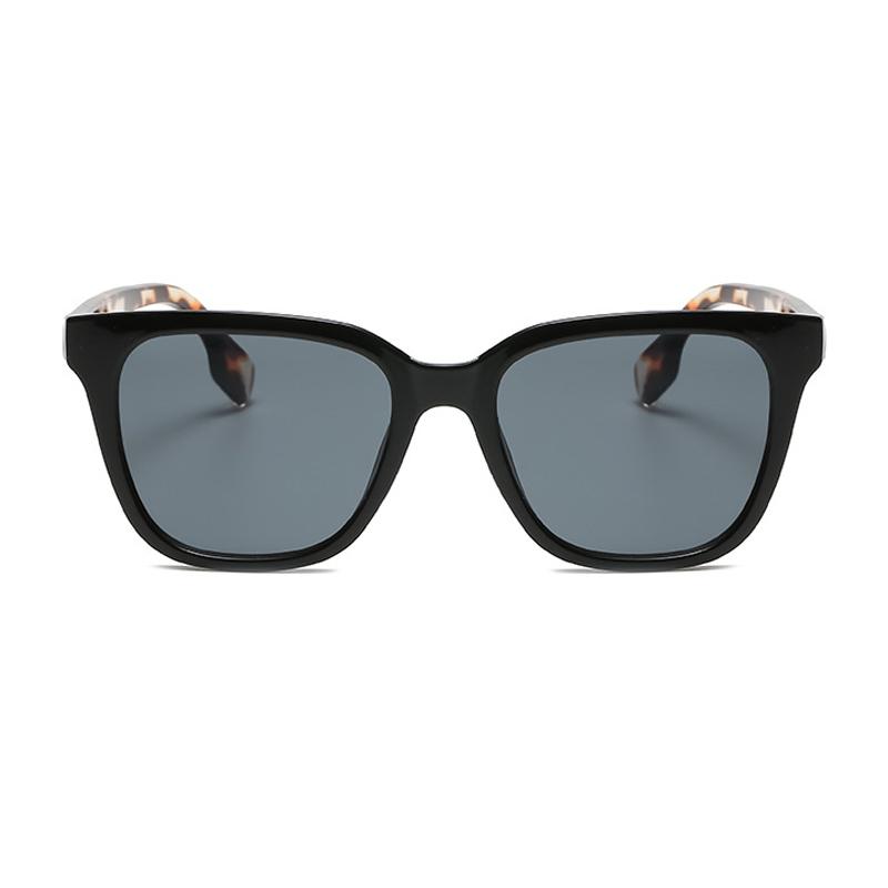 Fashion New Sunglasses Women High Quality Retro Square Sunglasses Retro Sunglasses Women Classic Oculos De Sol Feminino