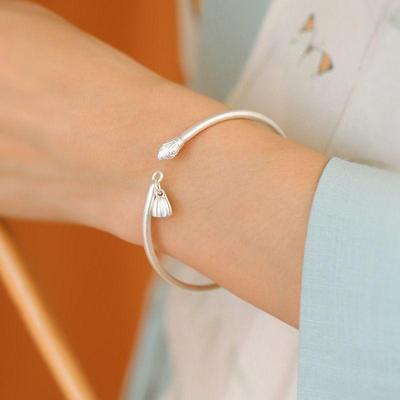 Gegraveerde Patronen Armbanden: Hot-selling stijlen verkrijgbaar in bulk