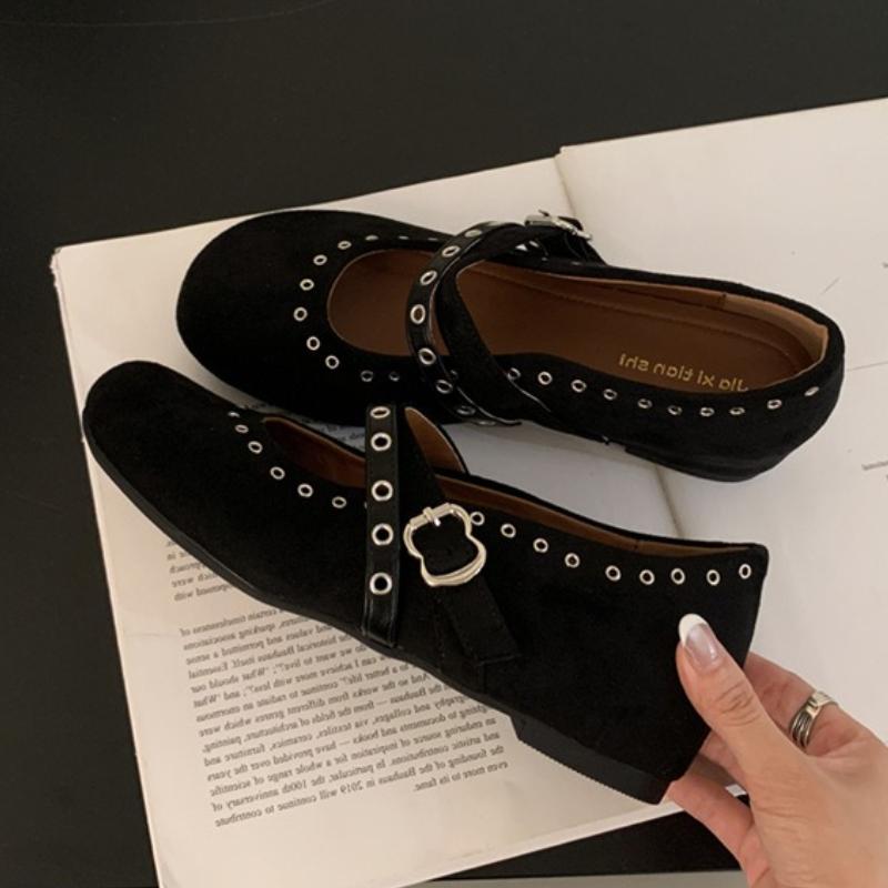Fashion Comfort Faux Suede Flat Mary Jane Shoes Women Fashion Rivet Belt Buckle Brand Designer Shoes High Quality Soft Sole Casual Shoes