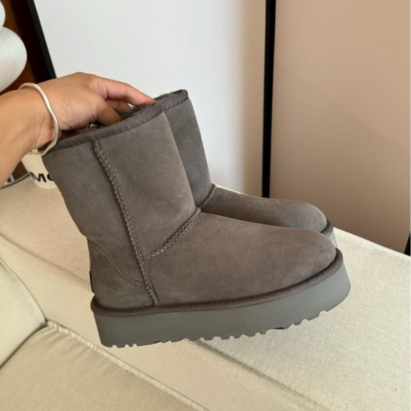 Womens Chunky Sole Shearling Lined Mid-Calf Winter Snow Boots Warm Faux Fur Comfortable Slip-On Flat