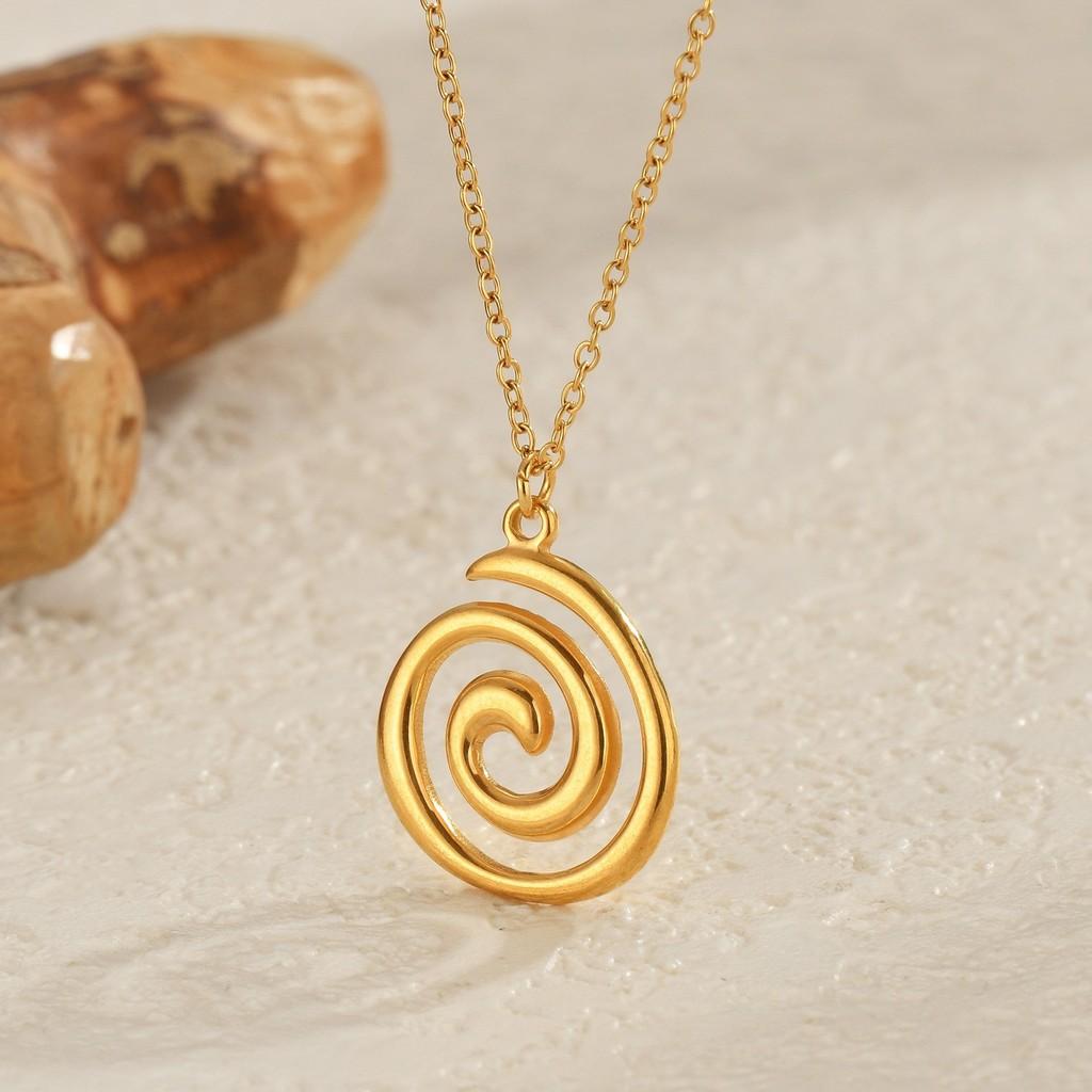 Gothic Alloy Pendant Necklace With Geometric Design For Fashionable Women