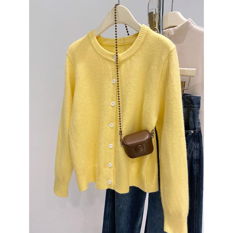 Tender yellow white single-breasted cardigan women's autumn and winter soft waxy long-sleeved top jacket round neck lazy wind knitted sweater
