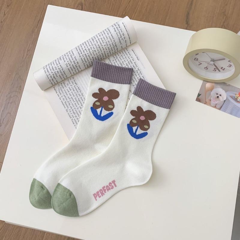 Ladies Spring and Summer Thin New Pure Cotton Cartoon Boneless Pile Socks