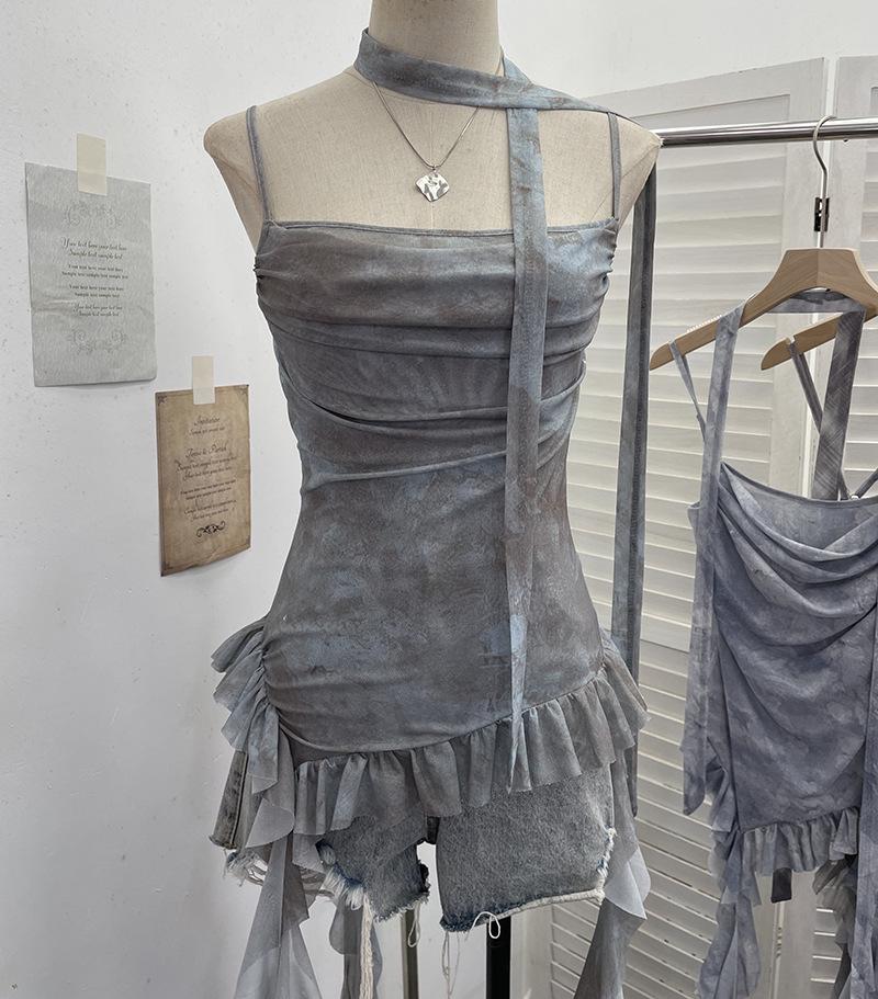 Gradient Print Irregular Ruffled Mesh Camisole Tank Top with Swing Neck and Sleeveless Design