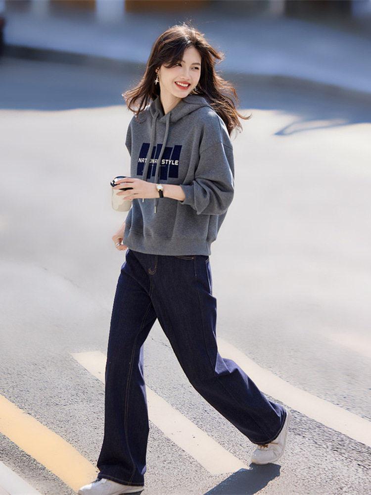 Trendy Letter Hooded Sweatshirt for Women - Spring 2026 Casual Loose Korean Style