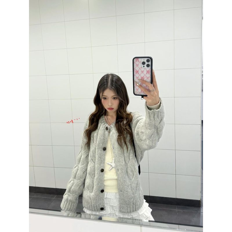 

Korean Series Simple Gray Twist Cardigan Loose Spring and Autumn Idle Style 2025 New Early Spring Knit sweater Women s Coat Gray XL