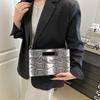 2025 New Trend Handle Envelope Bag Animal Pattern Fashion Temperament Women's Chain Shoulder Bag Dinner Bag Hand