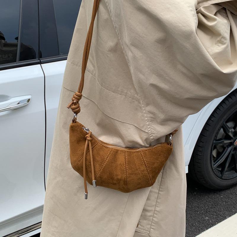 2025 Summer Casual Fashion Armpit Dumpling Bag Fashionable Croissant Bag Vintage Nubuck Leather One Shoulder Crossbody Bag Bag Woman
