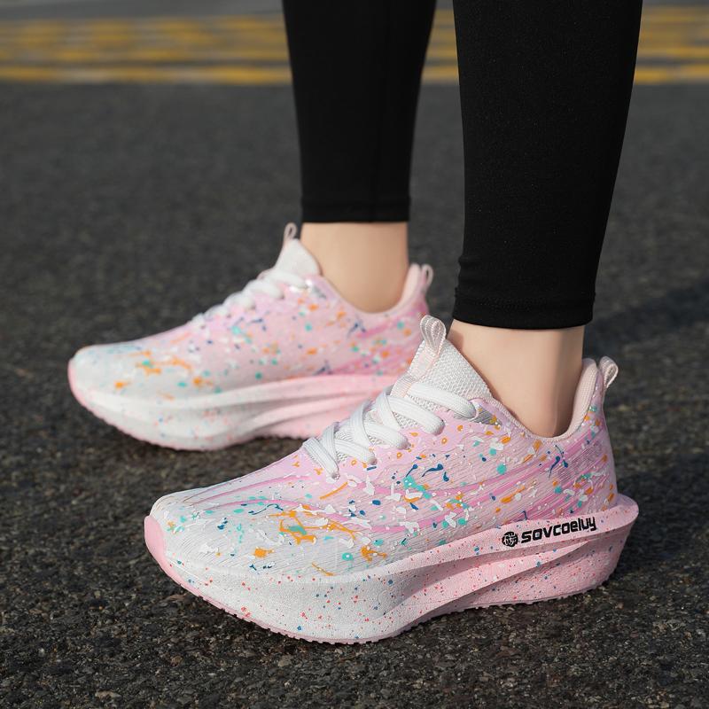 Outdoor Running Shoes Men Lightweight Anti-slip Wear-resistant Casual Shoes Men Comfortable Lace-up Sports Breathable Shoes Men