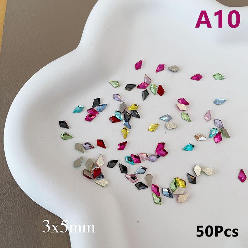 

50 шт. Ногти Разноцветные Блестящие Бриллиантовые Плоские Задники Украшение для Ногтей Шарм для Ногтей Энтузиасты Нейл-арта as the picture