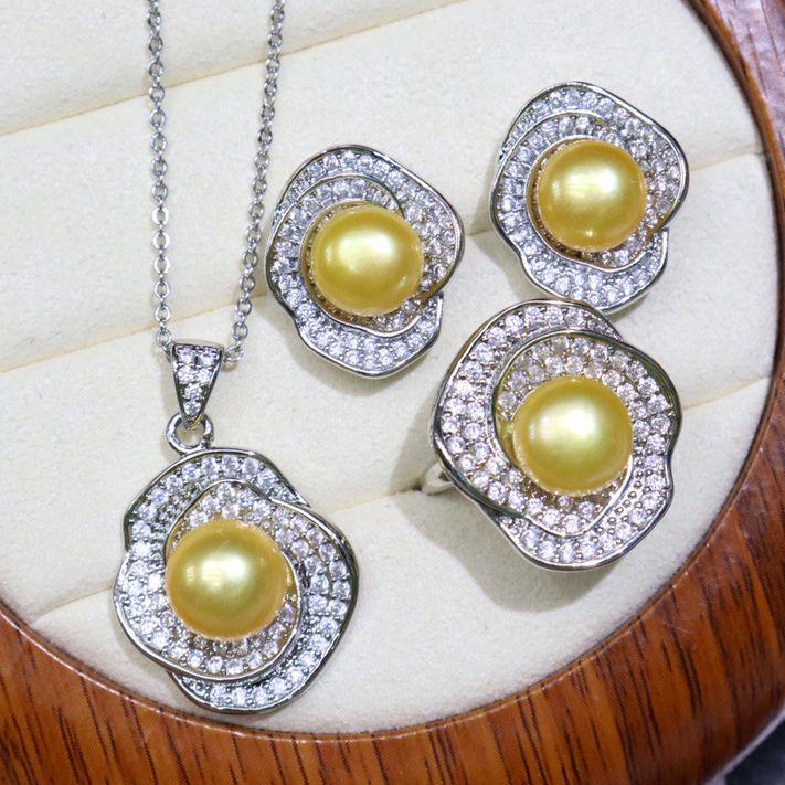 Rich and Noble Freshwater Pearl Necklace Set: 8-9mm, Minor Imperfections, Good Luster, 18K Gold Plated, Micro-Paved, Versatile Jewelry.
