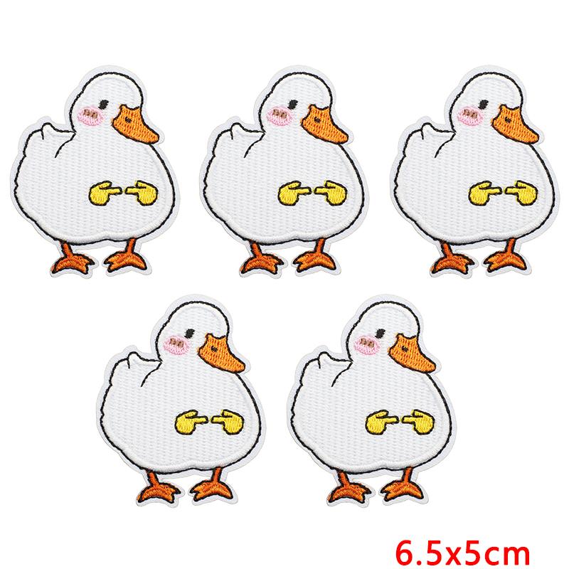 10pcs /Lots Cute Duck Embroidered Applique Cartoon Animal Duck Patch Iron On Patches For Clothing Decoration Diy Hats Bag Sticker