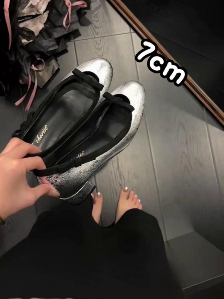 Sheepskin Version~ French Retro Style Bow Thick Heel Single Shoes Women's 2025 New Not Tired Feet Shallow Mouth Mary Jane Shoes