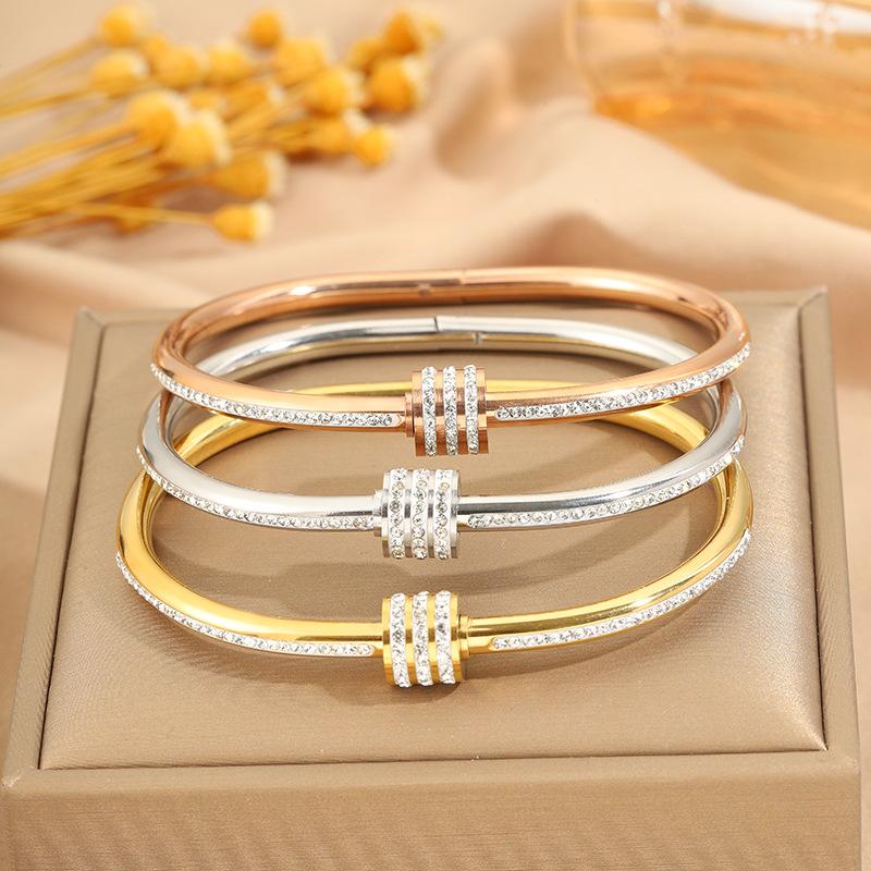 Titanium Steel Bracelet - Versatile and Fashionable Waist-rotating Open Bracelet - High-end Diamond Bracelet