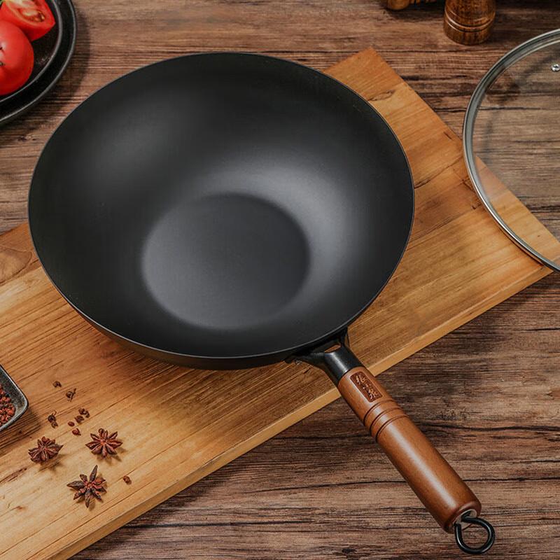 

Zhang Xiao Quan Zhi Wei Refined Iron Wok