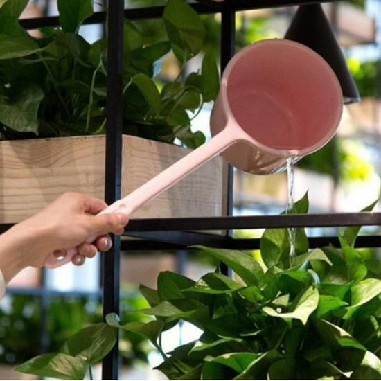 Long-Handled Plastic Water Ladle for Baby Hair Washing and Bathing