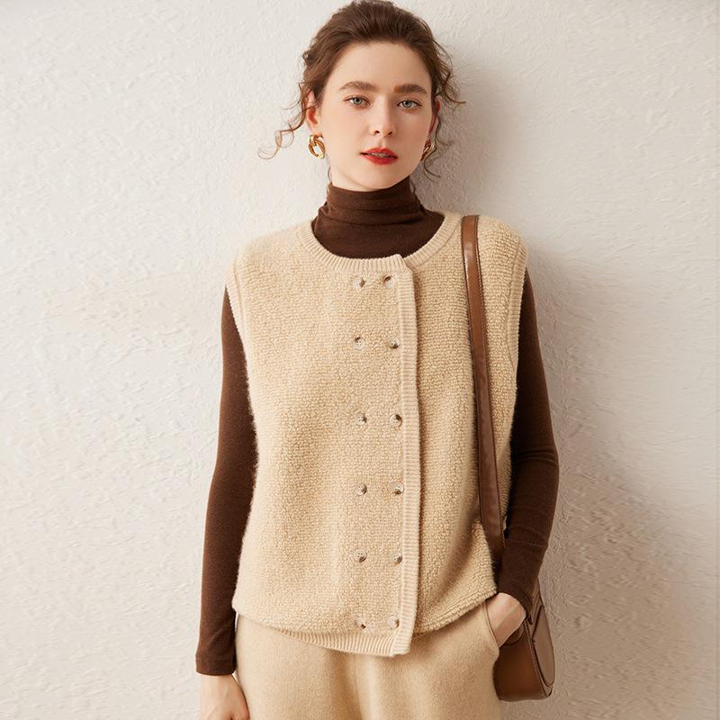 Women's Warm Cashmere Knit Vest: Autumn/Winter Embroidered Towel, Loose Batwing Sleeve, Versatile Round Neck Cardigan.