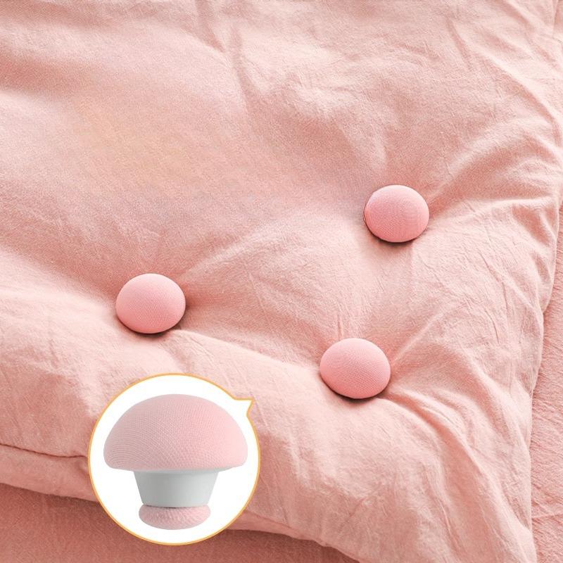 

Quilt Fastener: Double-press Safety Anti-run Quilt Cover Pin, A Perfect Quilt Fixing Tool 4-piece set синій