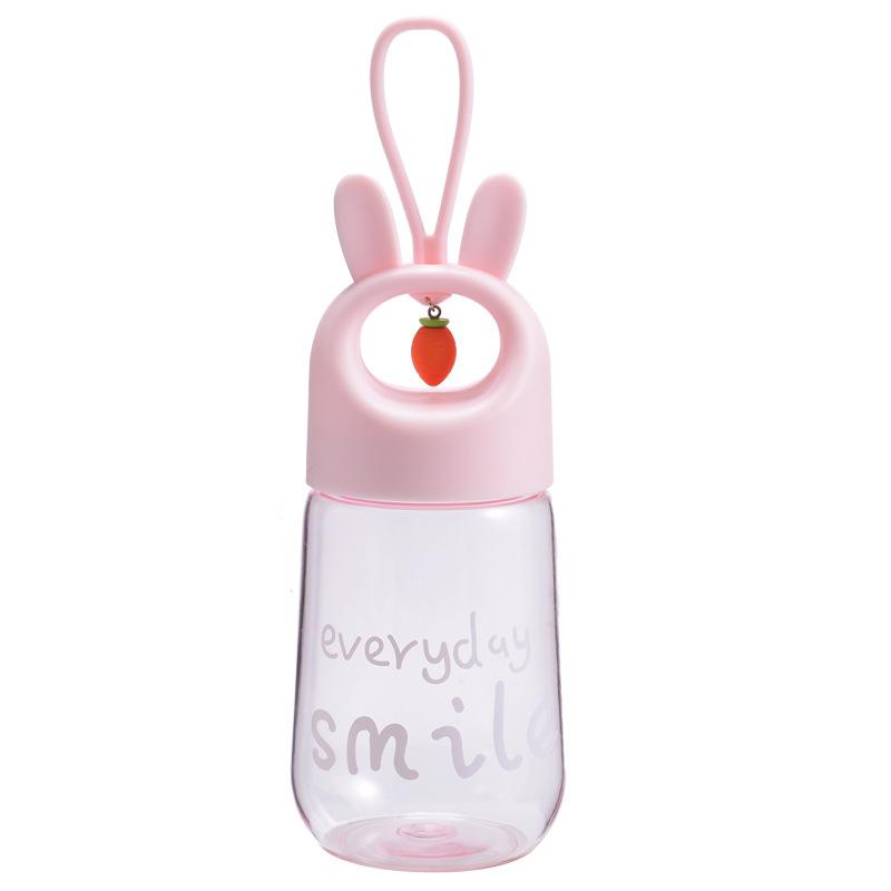 

Cartoon Animal Plastic Cup Hanging Pendant Bunny Chinchilla Water Outdoor Bottle рожевий