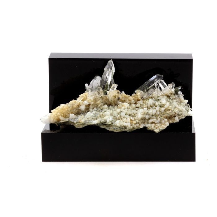 Quartz, Albite, Chlorite 406.7 carats