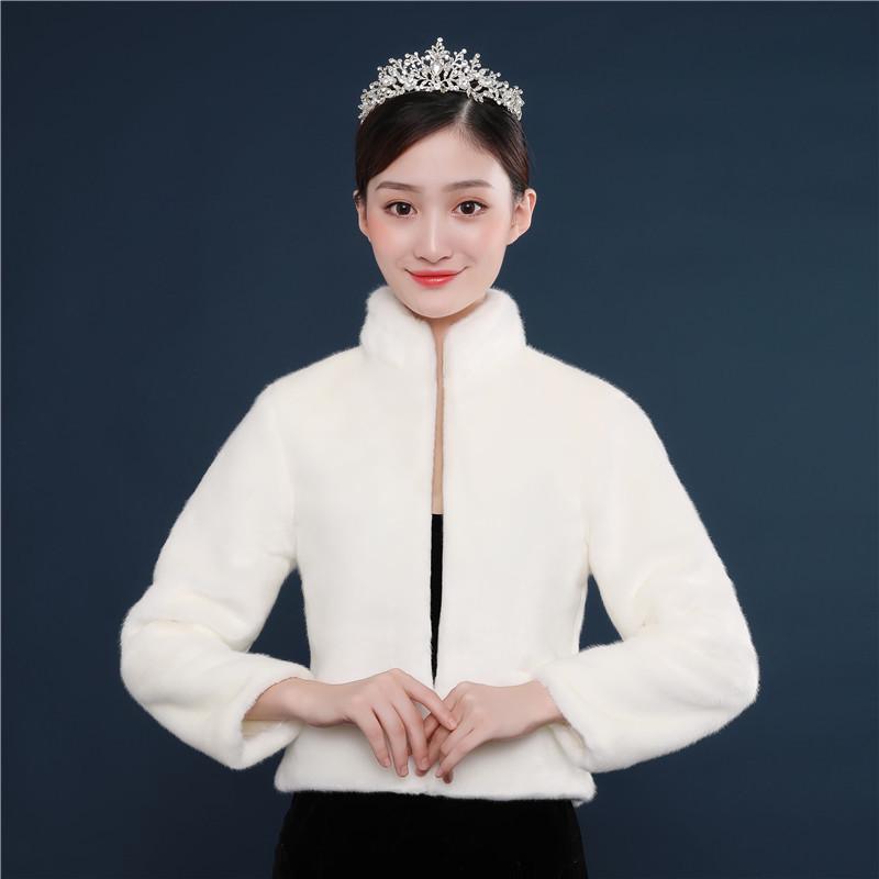 

2018 Autumn/Winter White Wedding Fur Shawl - Bridal & Bridesmaid Accessory One Size красный