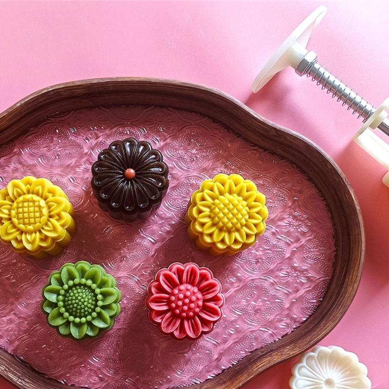 Mung Bean Cake Mold with 5 Seals Flower Midautumn Moon Cake Mold Set Hand Pressed Cookie Dessert Diy Pastry Baking Tool
