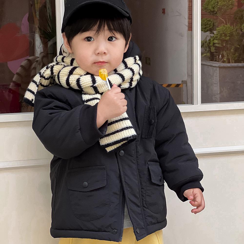 

Children s Black Hooded Winter Jacket with Fleece Lining 130cm чорний
