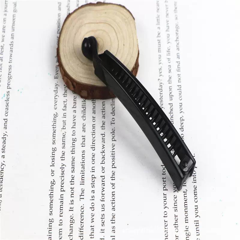 Korean Minimalist Hairpin: Chic Ponytail Claw & Banana Clip