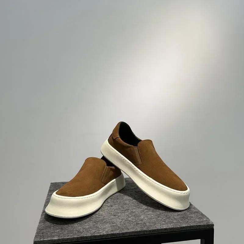 Men's Shoes 2025 Spring New Fashionable Low Cut Breathable Canvas Casual Shoes Soft Soled Lightweight Driving Shoes Board Shoes