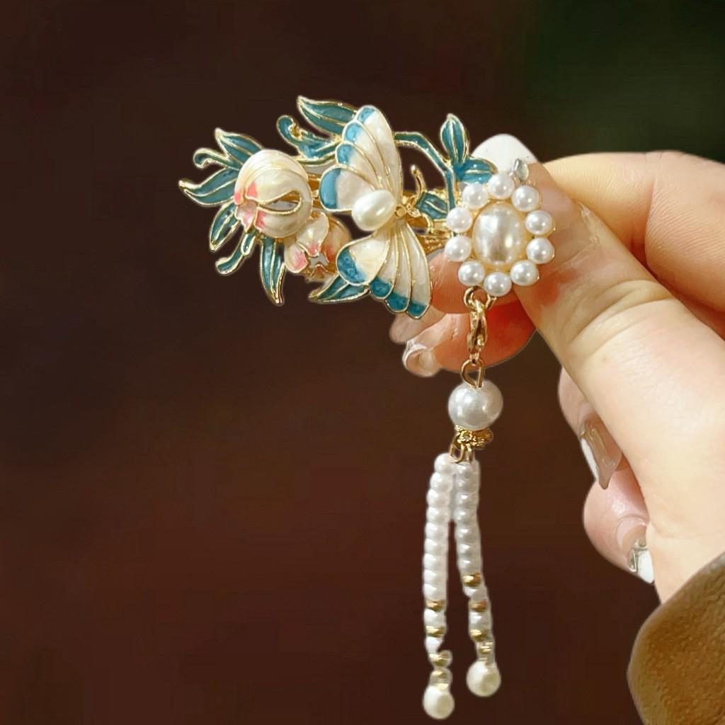Elegant Blue Cloud Pearl Hairpin with Tassel