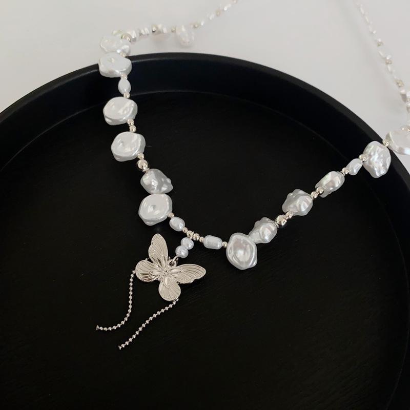 Französischer Barock Unregelmäßige Wassertropfen Perlenkette Leichter Luxus Elegant Temperament Schlüsselbeinkette Vintage Vielseitige Halskette Frauen