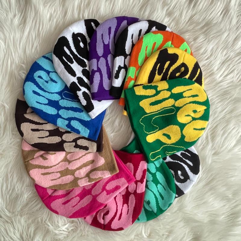 Hot Sell Customized  Adult Fashion Printing Soft Winter Hat Knitted With Letters for Men and Women