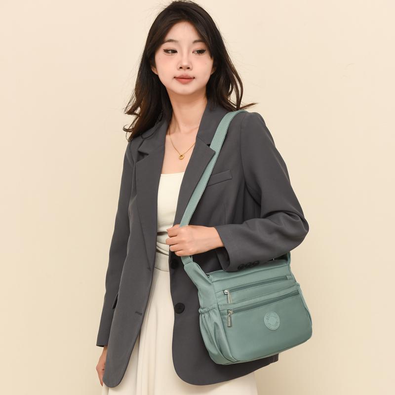 Crossbody-Tasche mit großem Fassungsvermögen Damen Leichte Wasserabweisende Nylon-Umhängetasche Muttertasche