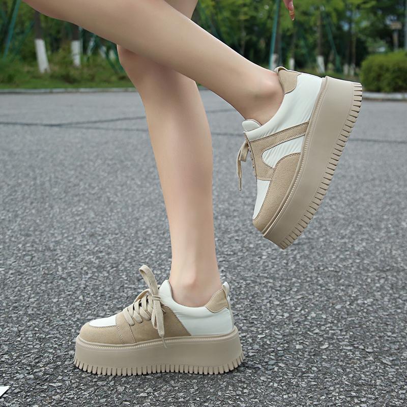 Niche Design Shoes 2024 New Thick Soled Versatile Board Shoes Casual Forest Style Trendy Fashion Women's Shoes