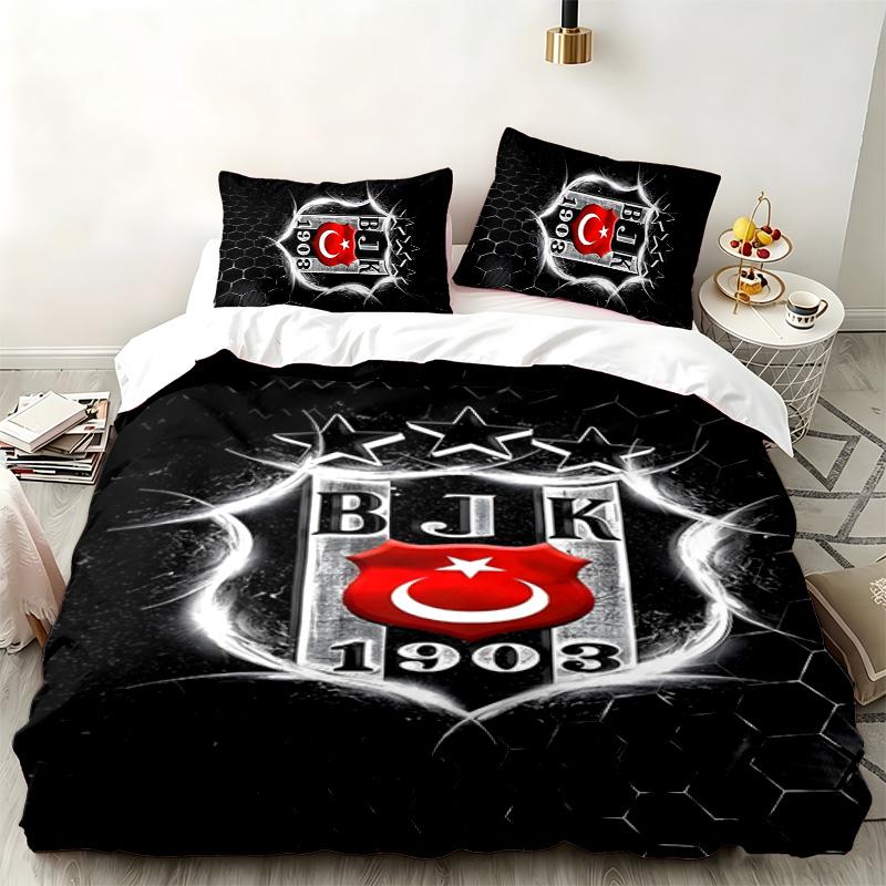Besiktas JK 3-delige set Perfect voor gebruik in de slaapkamer Comfortabele beddengoedset bevat een dekbedovertrek en twee kussenslopen Ideaal verjaardags- of kerstcadeau