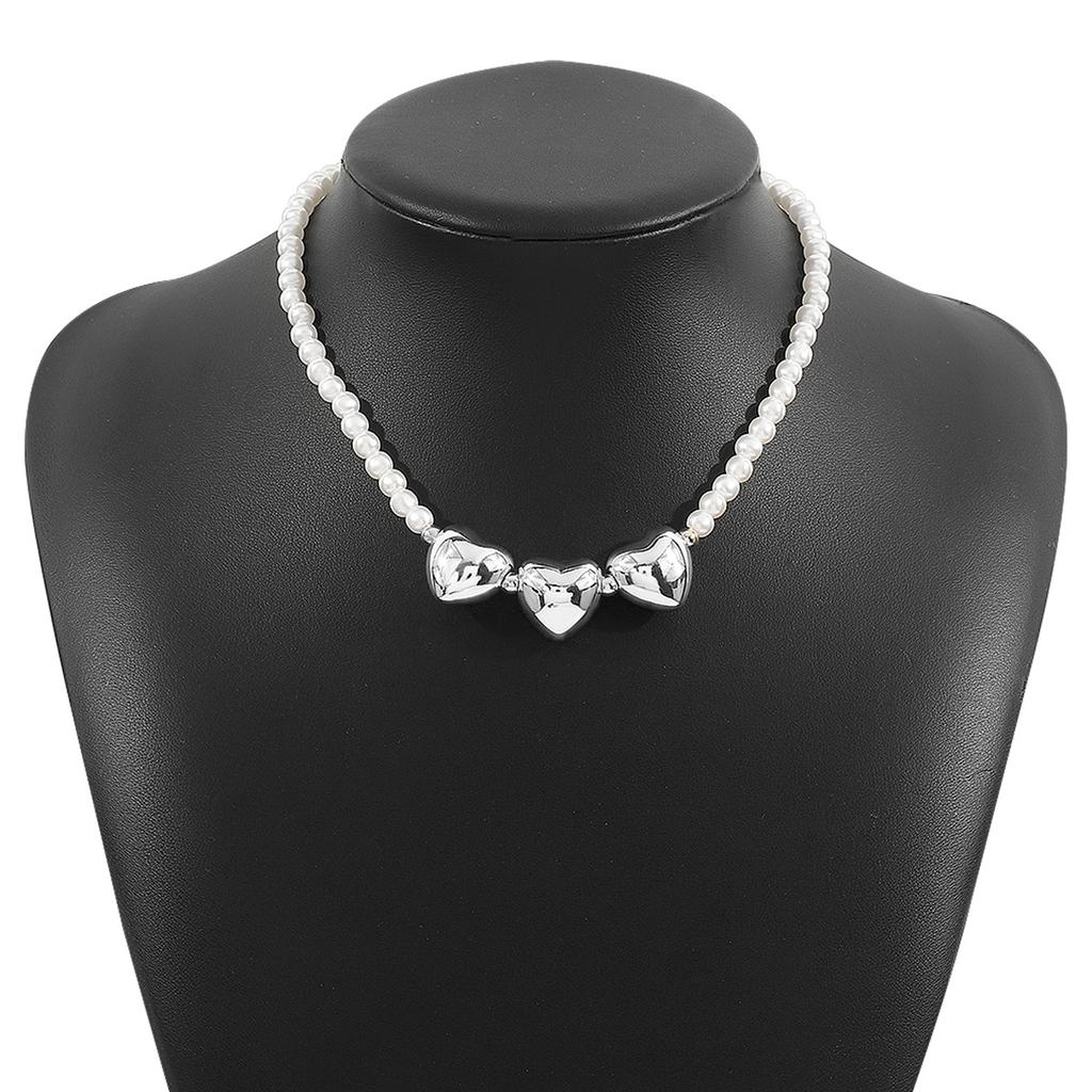 Tooxika Baroque Imitation Pearl Heart Pendant Necklace Retro Court Style Summer Simple Collarbone Chain