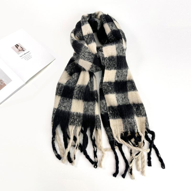 Autumn and winter new hippocampus hair scarf women's versatile high-end wear green scarf solid color shawl