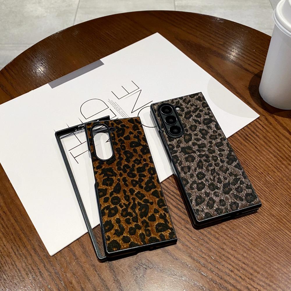 Luxury Fashion Business Sle Flush Leopard Leather Textured Phone Case For Samsung Galaxy Z Fold 7 6 5 4 3 5G Hard PC Back Cover